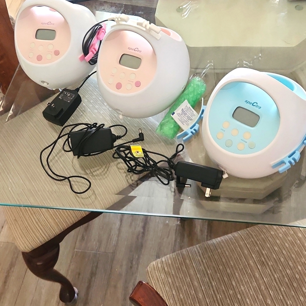 Spectra S1 S2 Plus Pink/White Blue/White Electric Breast Pumps X3 +Extras